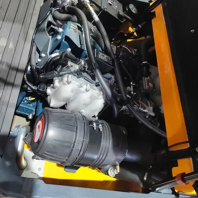 (LPG) Forklift EK50LP, 10,000 lbs. Capacity