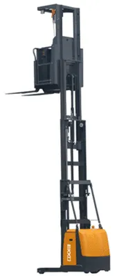 EKKO Lifts EOP70 pallet jack shown from an alternate angle