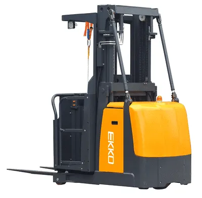 EKKO Lifts EOP70 pallet jack shown from an alternate angle