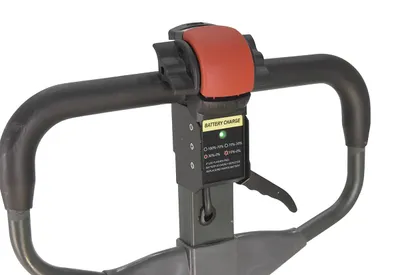 EPT-S-2748-30-QL pallet jack shown from an alternate angle