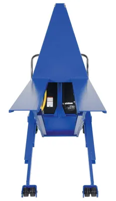 HIPM-2772-DC pallet jack shown from an alternate angle
