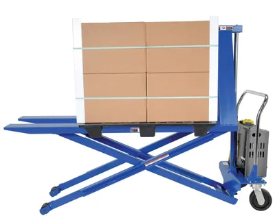 HIPM-2772-DC pallet jack shown from an alternate angle