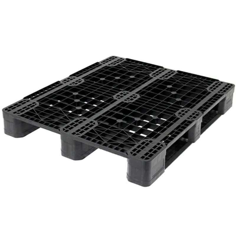 STK 746 Stackable Pallet 1