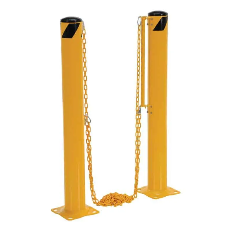 Vestil DCBB-42-5.5 Steel Dock Chain Barrier Bollard (1)