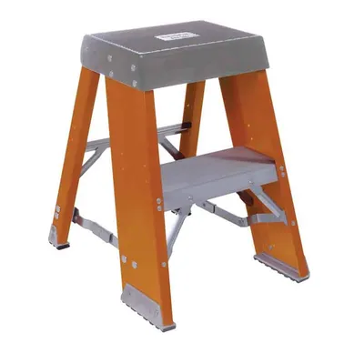 Vestil FBSS-2 ladder shown from an alternate angle