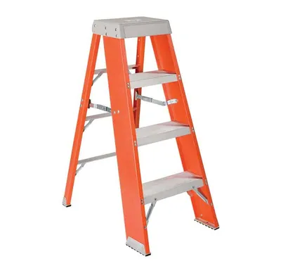 Vestil FBSS-4 ladder shown from an alternate angle