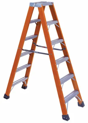 Vestil FBTFL-6 ladder shown from an alternate angle