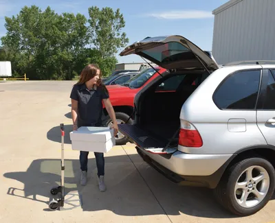 Vestil FHC-150 hand truck shown from an alternate angle