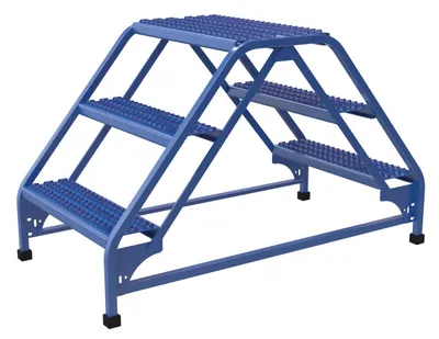 Vestil LAD-DD-26-3-G ladder shown from an alternate angle