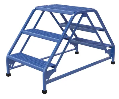 Vestil LAD-DD-26-3-P ladder shown from an alternate angle