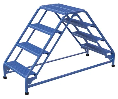 Vestil LAD-DD-26-4-P ladder shown from an alternate angle