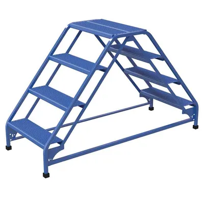 Vestil LAD-DD-26-4-P ladder shown from an alternate angle