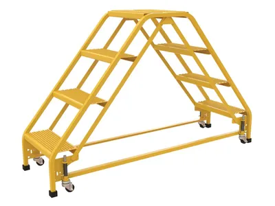 Vestil LAD-DD-P-18-4-P ladder shown from an alternate angle