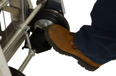Vestil PALL-200 hand truck shown from an alternate angle