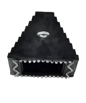 Vestil RWC-8-SBS Molded Rubber Serrated Bottom Wheel Chock 4
