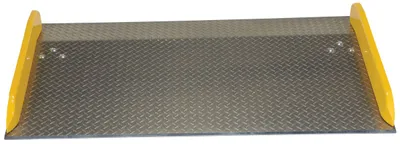 Vestil TAS-20-6036 Aluminum Dock Board Steel Curb 2