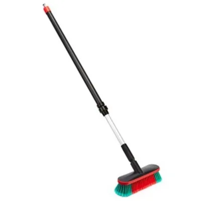 Vikan Vehicle Brush Waterfed 10.6 Inch Soft/Split Black 