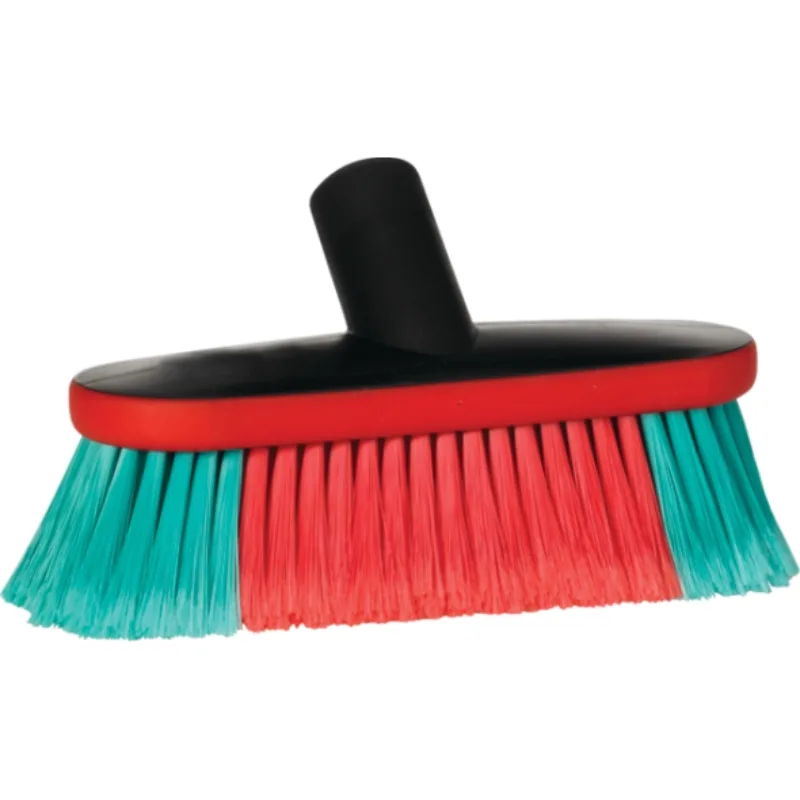 Vikan Vehicle Brush Waterfed 8.9 Inch Soft/split Black