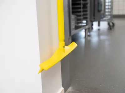 Vikan 51.2-inch Ultra Hygienic Handle