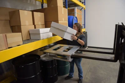 Vestil Aluminum Half Skid Bottom Pallet 23-7/8 In. x 23-7/8 In. x 5-1/16 In. 4000 Lb. Capacity Silver