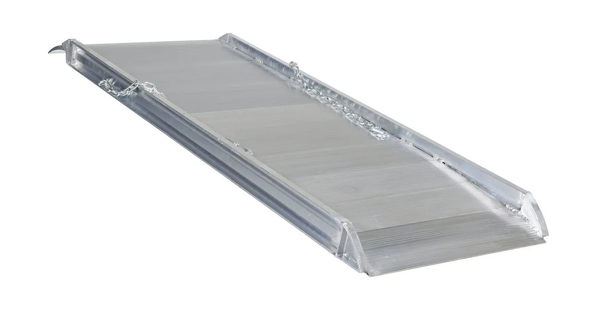 Vestil AWR-28-4A aluminum walk ramp