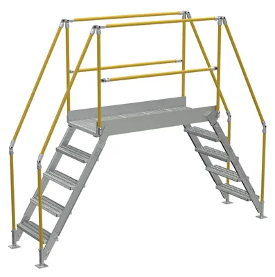 Vestil Aluminum Crossover Ladder 5 Step 60 x 29-1/8 In. Platform 500 Lb. Capacity Silver