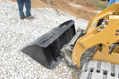 Vestil EA-SKSB-72-LP skid steer bucket shown from an alternate angle