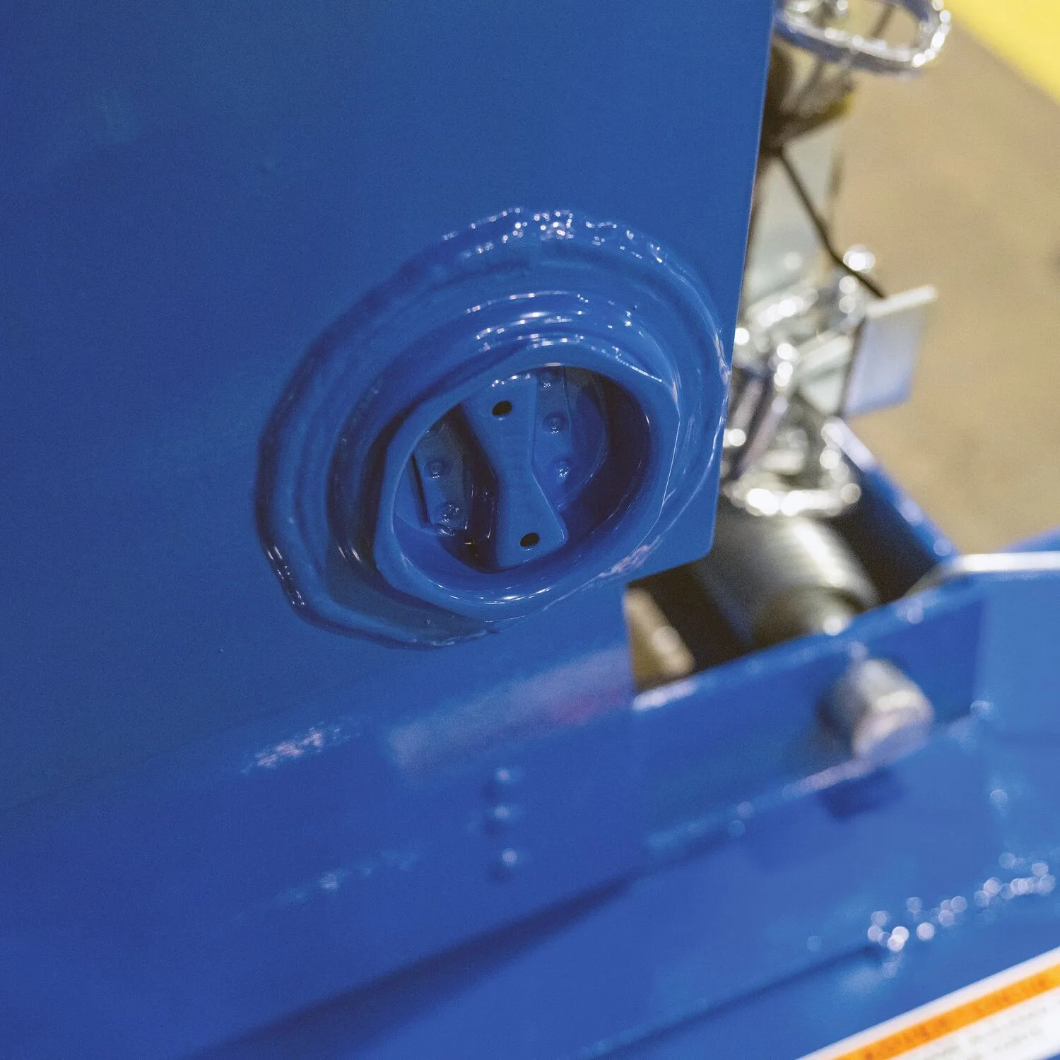 Vestil H-DPLG-2 h style - low profile 90 degrees self-dumping steel hopper
