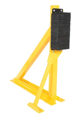 Vestil Steel Loading Dock Guard 58-7/8L In. x 60-3/8H In. x 22-15/16W In. Yellow/Black