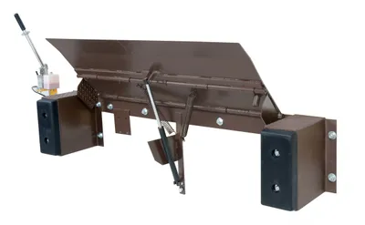 Vestil Steel Hand Pump Edge-O-Dock Leveler 72 In. Ramp Width x 29 In. Ramp Length 20,000 Lb. Capacity Brown