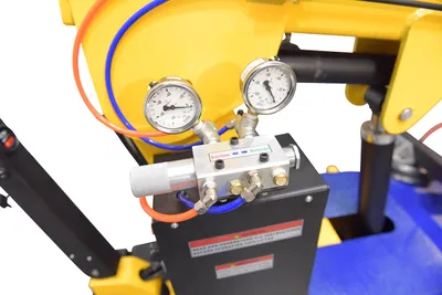 Vestil RT-VML-6-58 vacuum move lifter shown from an alternate angle