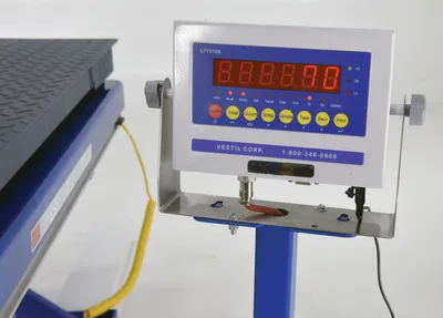 Vestil SCALE-MU-4848-5-BL integral scale for scissor table shown from an alternate angle