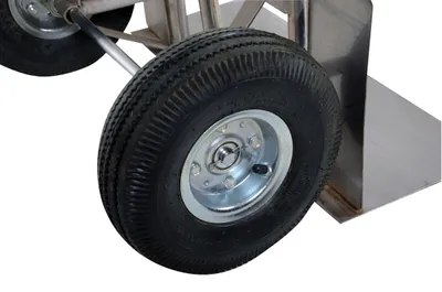 Vestil SPHT-500-HD-SS p handle hand truck shown from an alternate angle