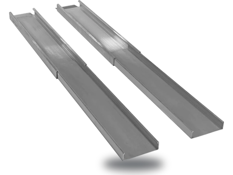 Vestil Extruded Aluminum Wheelchair Ramp Light Telescopic 88 In. Usable Length 550 Lb. Capacity Silver